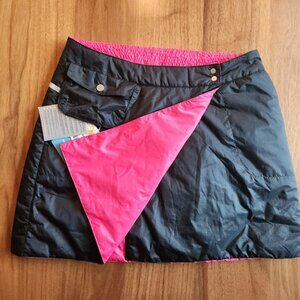 Nike NWT reversible Thermore Golf skirt. Women's size 8